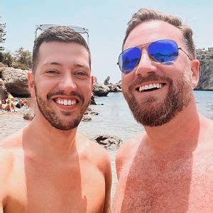 gay taormina|The adventures of gay barons in Taormina at the beginning of the。